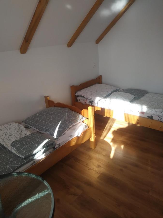 Noclegi Przy Szlaku Agroturystyka Zabnica Екстериор снимка
